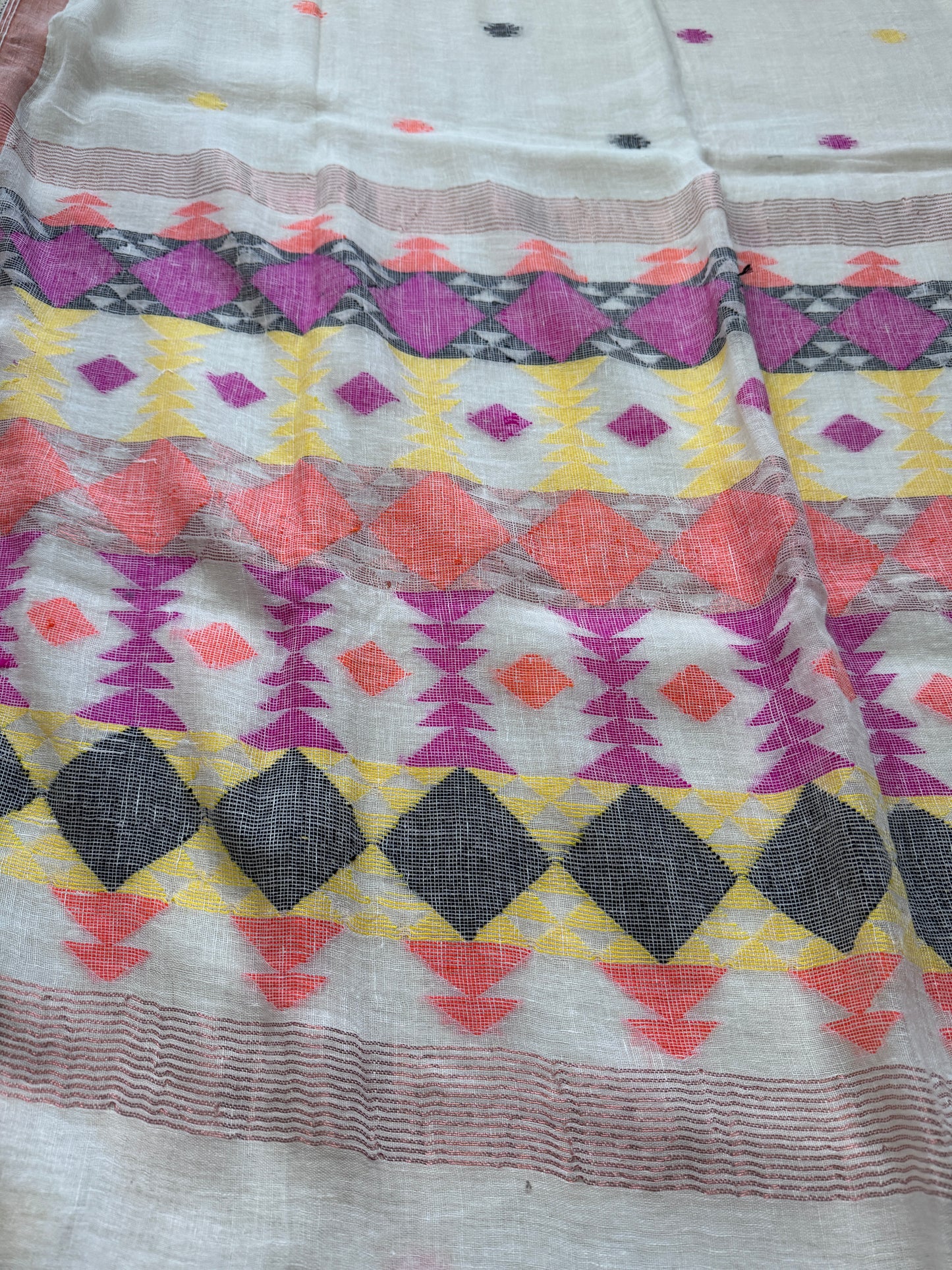 Handwoven Linen Jamdani