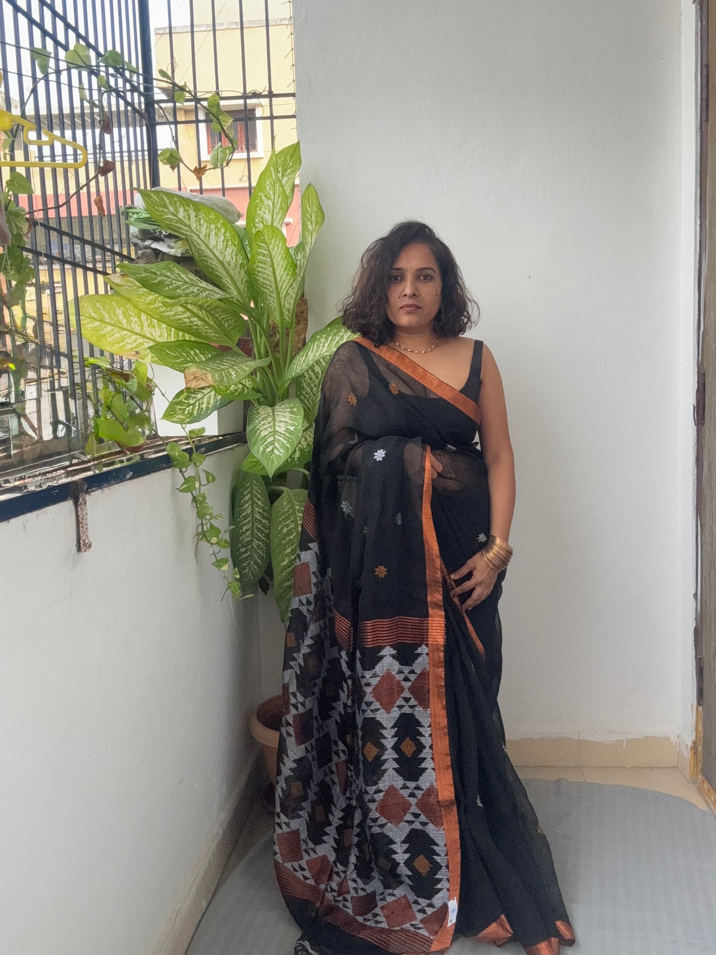 Handloom Khadi Linen Jamdani Saree