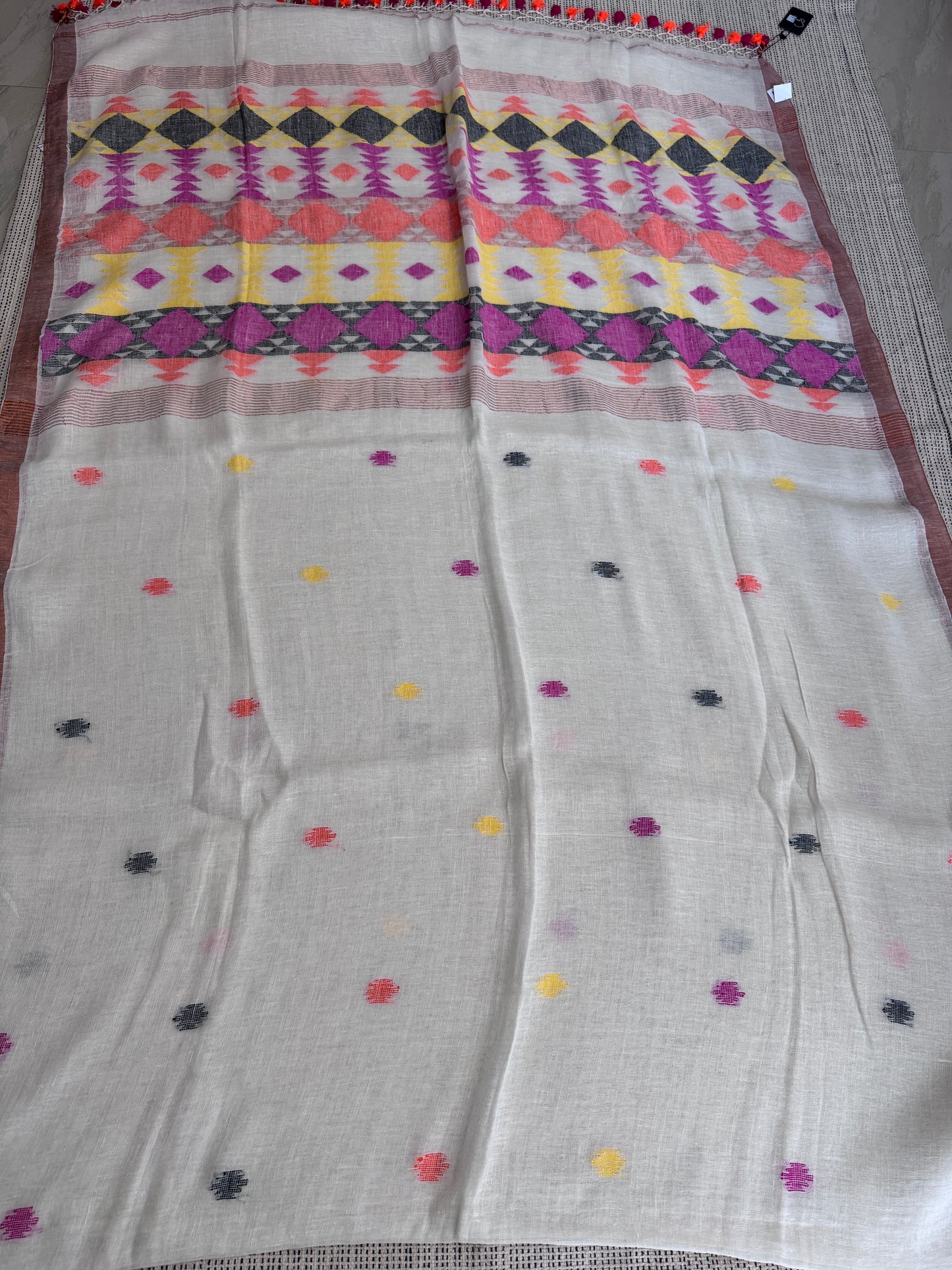 Handwoven Linen Jamdani